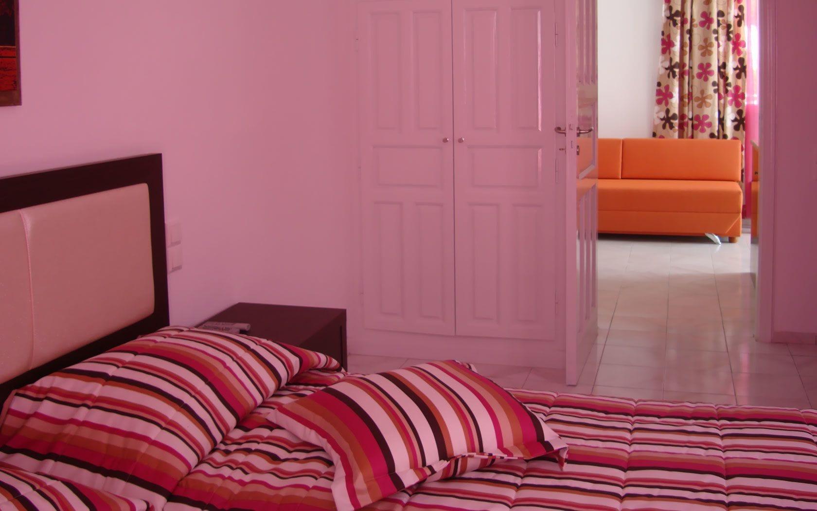 Elena Studios & Suites Орнос Екстер'єр фото