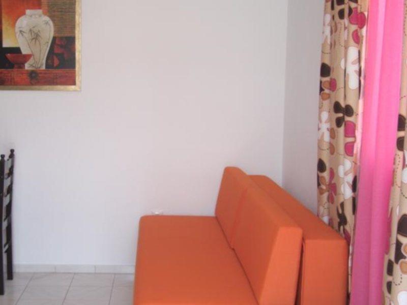 Elena Studios & Suites Орнос Екстер'єр фото